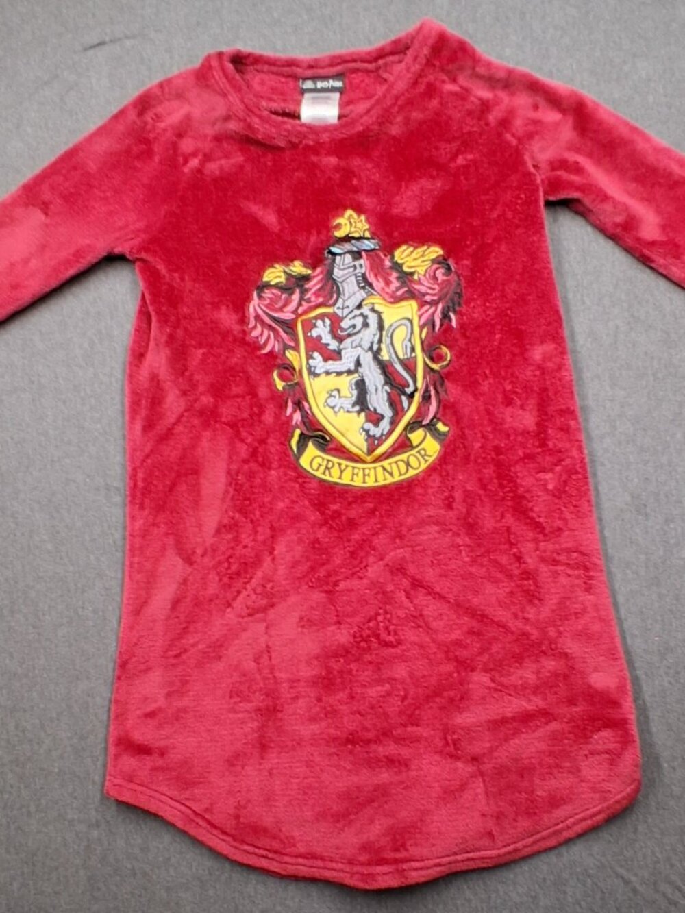 Harry Potter girls night gown size 14/16 burgundy good condition